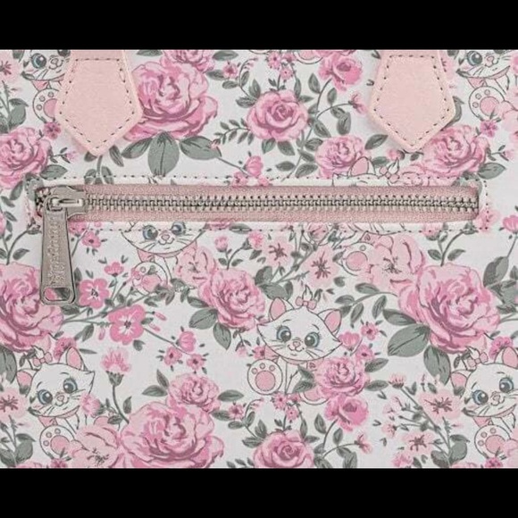 NWT Loungefly Disney Aristocats Marie Floral AOP Crossbody Bag Purse Handbag - Picture 4 of 8